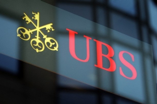 Tα θαύματα της UBS στην Ελλάδα - Media