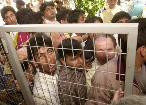 Τι στο διάβολο πια!... - Media