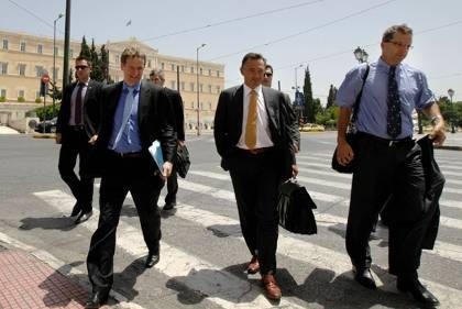 Τρόικα: Θέλουμε αποκρατικοποιήσεις 50 δισ. έως το 2015 - Media