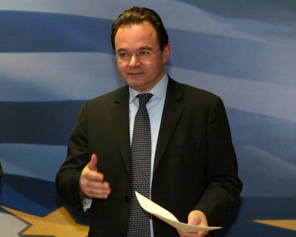 Γ. Παπακωνσταντίνου: Δεν θα επιβληθούν μέτρα αντίστοιχα με εκείνα του 2010 - Media