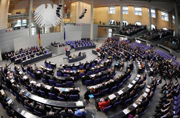 Ψήφισμα κατά της επαναγοράς ομολόγων από το Bundestag - Media