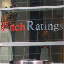 Με υποβάθμιση προειδοποιεί η Fitch την Ελλάδα - Media