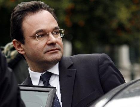 Ποια δέκα λάθη χρεώνει ο Παπανδρέου στον Παπακωνσταντίνου - Media