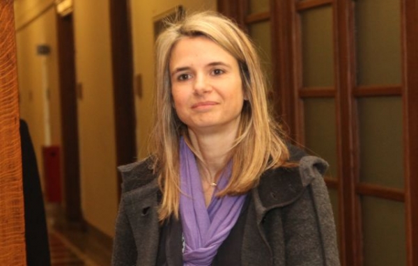 Η Βουλή της ασυλίας - Media