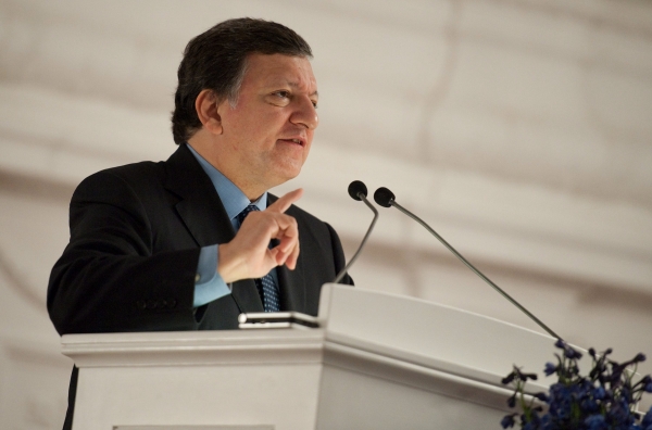 Μπαρόζο: Δίκαιες οι αποφάσεις περί μείωσης επιτοκίων και επιμήκυνσης των ελληνικών χρεών - Media