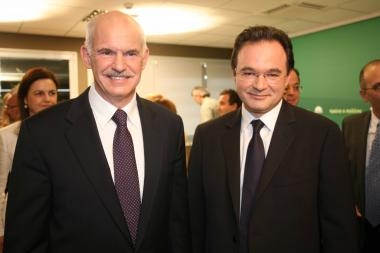 Αισιόδοξος ο πρωθυπουργός και ο υπουργός Οικονομικών στην διυπουργική - Media