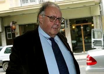 Για όλα φταίει ο Πάγκαλος Νο 2  - Media