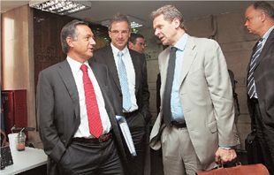 Νέα μέτρα 25 δις ευρώ μέχρι το Μάιο - Media