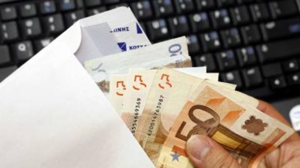 Ποιοι τη βγάζουν με την κρίση - Media