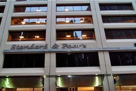 S&P-Fitch: Η αναδιάρθρωση μπορεί να αποφευχθεί - Media