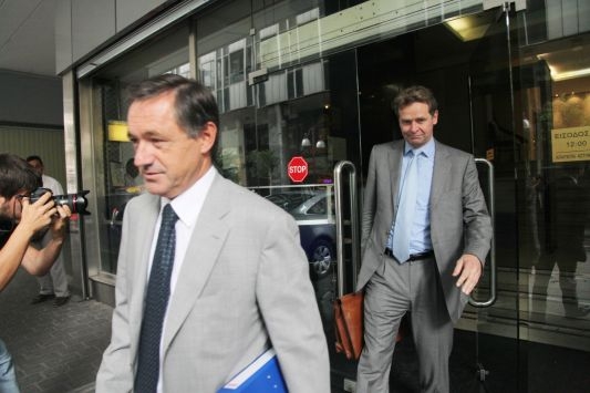 Αρχίζουν την τέταρτη αξιολόγηση οι τροϊκανοί - Media