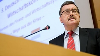 J. Stark: Κλειδί για τη μείωση του χρέους οι αποκρατικοποιήσεις - Media