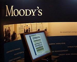 Νέα υποβάθμιση πιστοληπτικής ικανότητας ελληνικών τραπεζών - Media