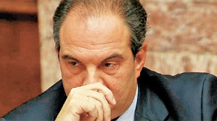 Επίκαιρα: «Σχέδιο δολοφονίας του Κώστα Καραμανλή» - Media