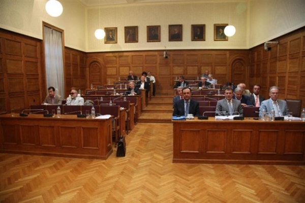 Ψηφίστηκε επί της αρχής ο εφαρμοστικός νόμος  - Media