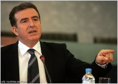 Μέτρα στήριξης επιχειρήσεων από τον Μ. Χρυσοχοΐδη - Media
