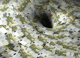 Ανησυχία για το έλλειμμα και τα έσοδα - Media