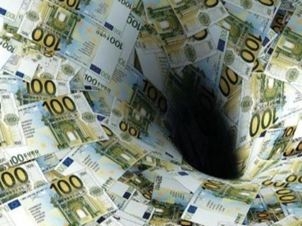 Το μεγάλο «φαγοπότι» του ποδοσφαιρικού νεοφιλελευθερισμού   - Media