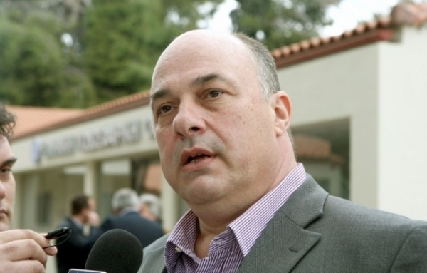 Επίθεση Μπέου κατά Μπιτσαξή-προθεσμία μέχρι την Παρασκευή ο Βόλος - Media