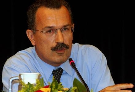 Εκτός «Βήματος» -Πιο μέσα στον ΔΟΛ; - Media