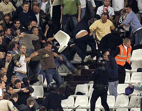 «Βάφτηκαν» με αίμα τα προκριματικά - Media