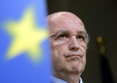 Αλμούνια:Δεν αποκλείεται η ανάγκη διάσωσης νέας υπερχρεωμένης χώρας - Media
