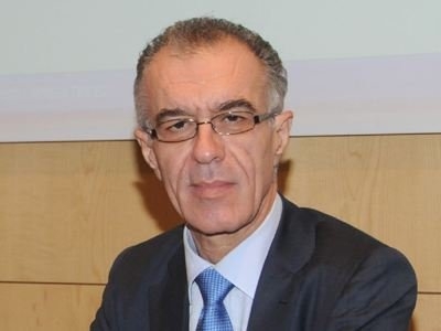 Το τραπεζικό σύστημα αντέχει, δήλωσε στο Economist o Ράπανος - Media