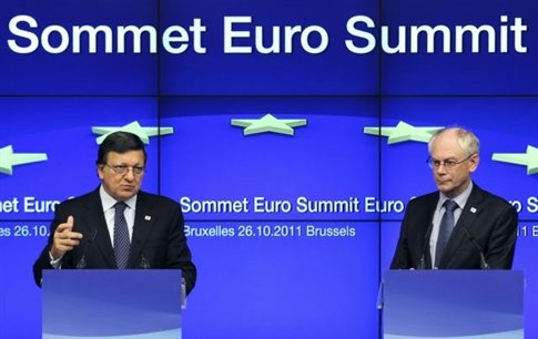 «Κούρεμα» 50% με ενισχυμένη εποπτεία - Media