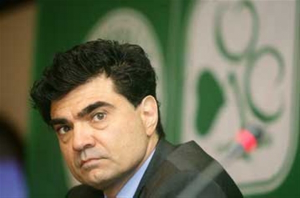Προχωράει το deal - Media