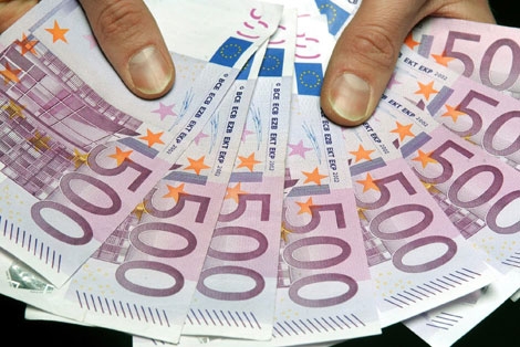 Αντίδραση ΥΠΟΙΚ για δημοσιεύματα αναφορικά με την 6η δοση - Media