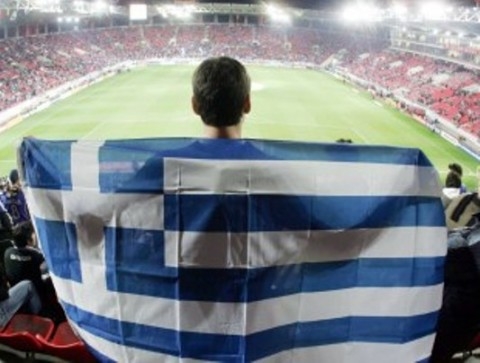 Aήττητη και ωραία - Media
