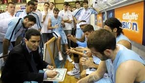Ζορίστηκε με τον Κολοσσό - Media