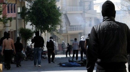 Επεισόδια και μαχαιριές στην Κυψέλη - Media
