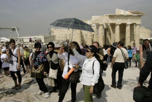 Αυξήθηκαν οι τουριστικές αφίξεις στην Ελλάδα - Media
