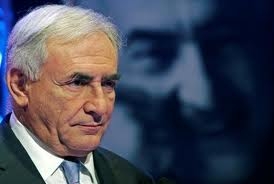 Στρος Καν: «Βάρκα που βουλιάζει η Ευρωζώνη» - Media