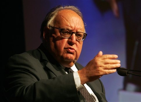 Πάγκαλος: «Πόθεν έσχες σημαίνει που βρήκες τα λεφτά και όχι που τα έφαγες» - Media