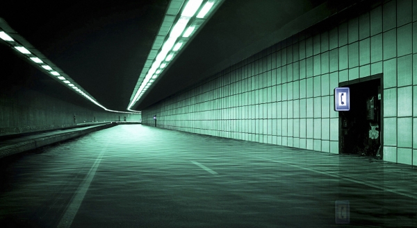 Αγκαλιά με την απαισιοδοξία Έλληνες κι Ευρωπαίοι - Media