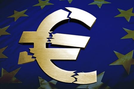 Σύμβουλος της Μέρκελ δεν αποκλείει τη διάσπαση της ευρωζώνης - Media