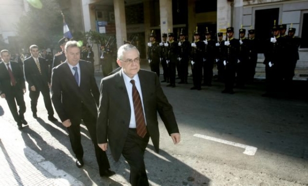 Συναντήσεις πρωθυπουργού με επίκεντρο τα εργασιακά - Media