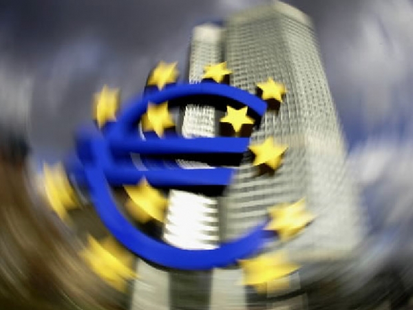 Κλάας Κνοτ: Η αποβολή μιας χώρας από την ευρωζώνη θα επέφερε την κατάρρευση της - Media