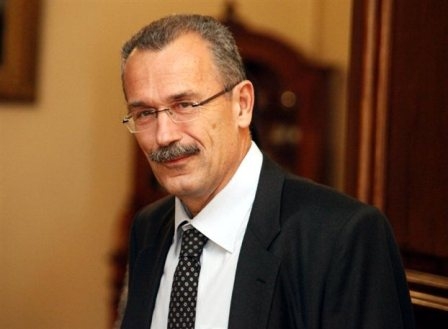 Κρίσιμη η συμφωνία που θα προκύψει με τους εταίρους για τους μισθούς  - Media