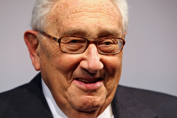 Η χαρά του Kissinger είμαστε...  - Media