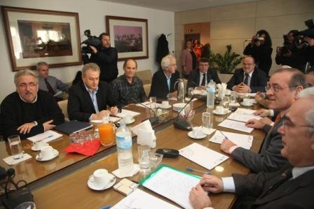 «Θα προστατέψουμε τον 13ο, 14ο αλλά και τον κατώτατο μισθό» - Media