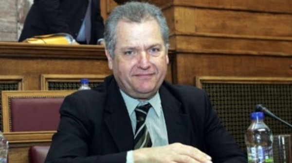 Η κυβέρνηση εξετάζει μείωση του ΦΠΑ στην εστίαση - Media