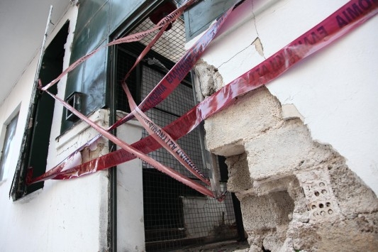 Έκρηξη σε σύνδεσμο στην Πάτρα - Media