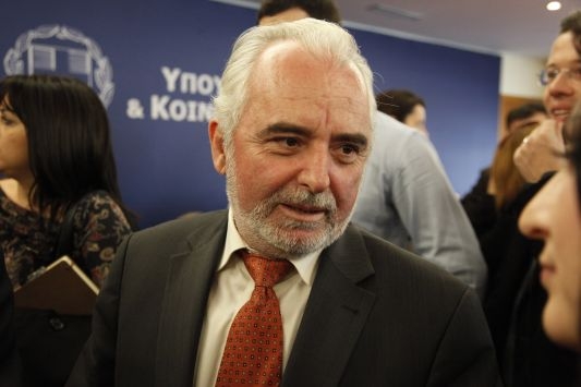 10% μείωση των ασφαλιστικών εισφορών για τις συνεπείς επιχειρήσεις - Media