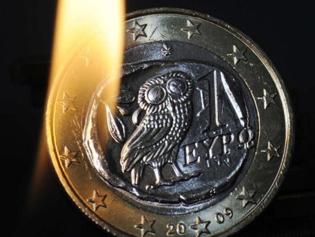 Spiegel: «Πρέπει να μπει τέλος στη φαρσοκωμωδία» - Media