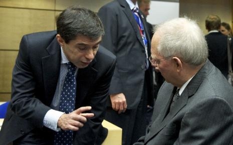 Σάλος από τις δηλώσεις Σόιμπλε στον Πορτογάλο ομόλογό του - Media