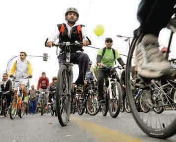 Από εξαγγελία σε... εξαγγελία - Media