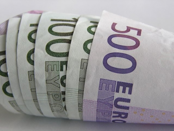 Νέος Ιταλός δήμαρχος προσφέρει τον μισθό του στην Ελλάδα - Media